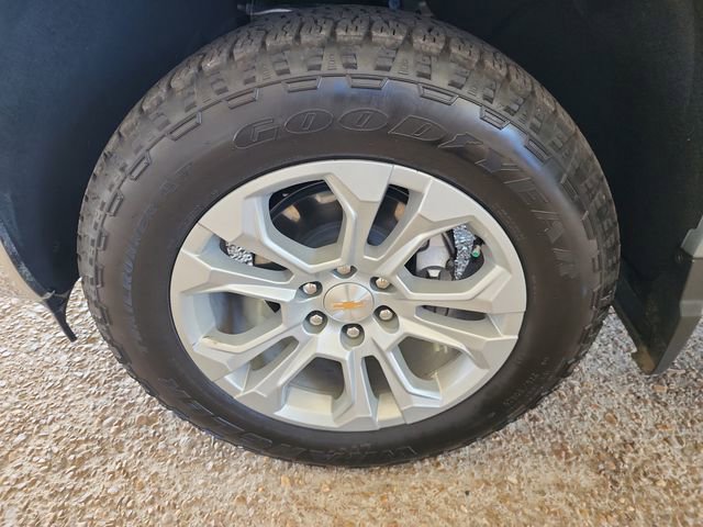 Used 2025 Chevrolet Silverado 1500 LTZ AWD/4WD image 26