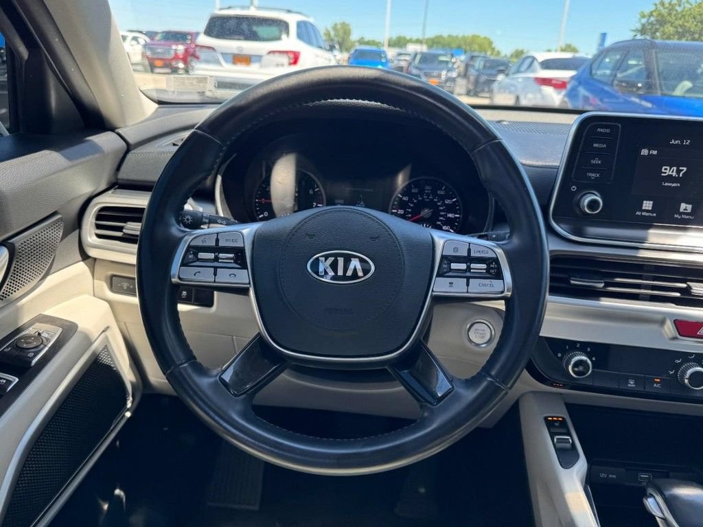 Used 2020 Kia Telluride S w/ S 8 Passenger Seating Package AWD/4WD image 13