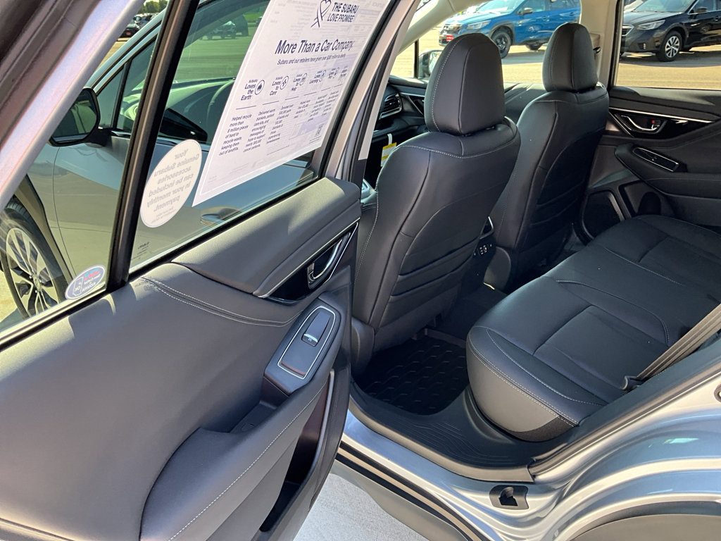 New 2025 Subaru Outback Touring XT image 7