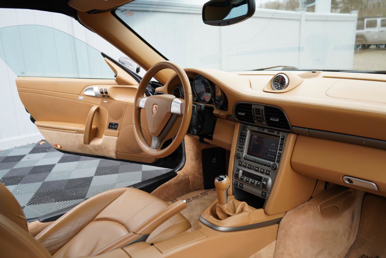 Used 2005 Porsche 911 Carrera image 71
