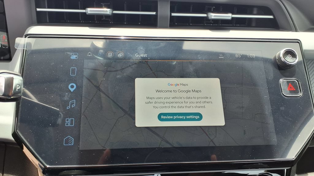 New 2027 Chevrolet Bolt RS w/ Technology Package FWD image 30