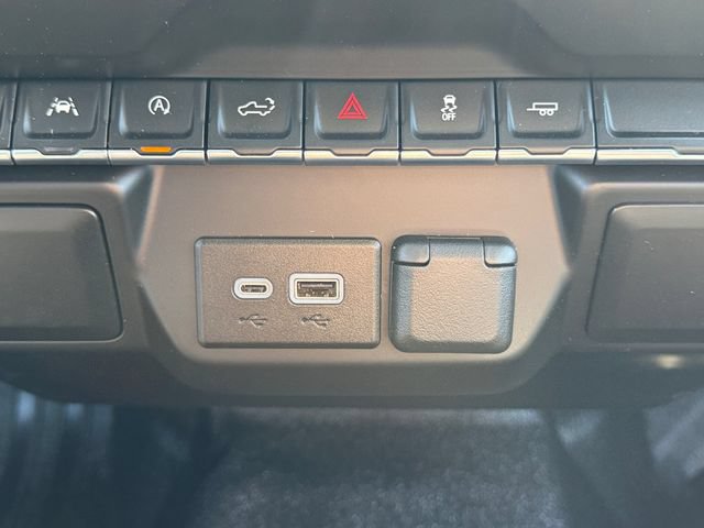 Used 2025 Chevrolet Silverado 1500 W/T RWD image 20