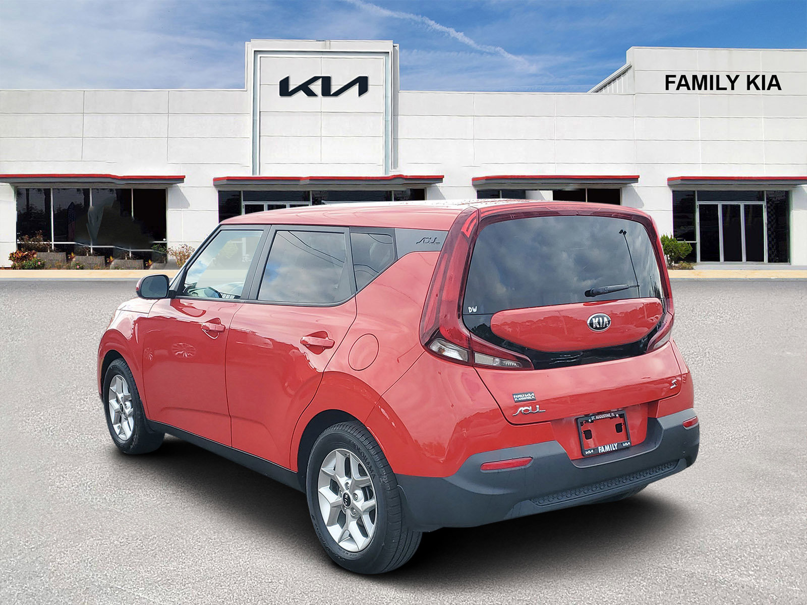 Certified 2021 Kia Soul S image 4