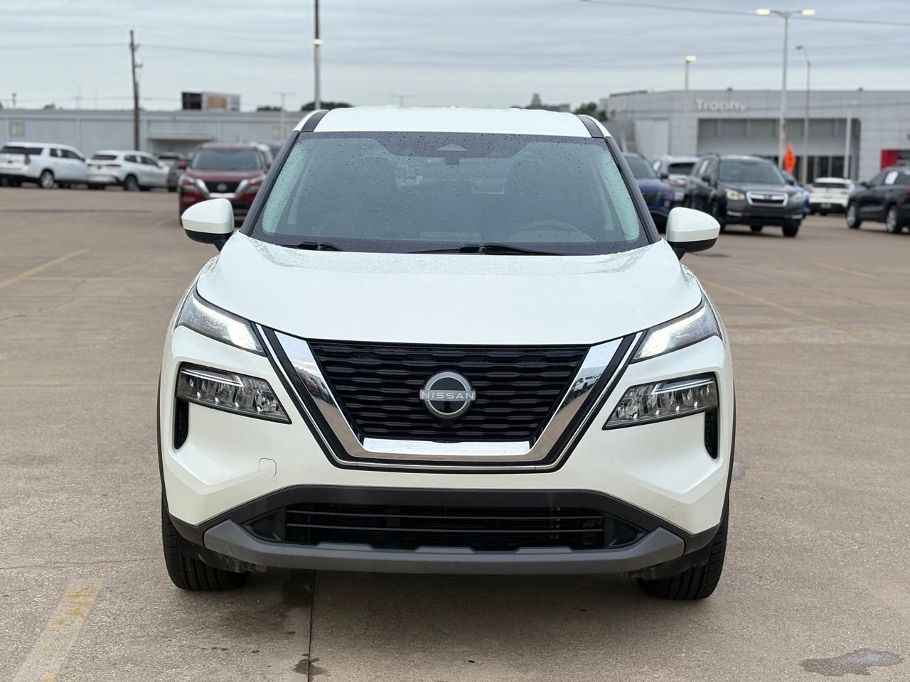 Certified 2023 Nissan Rogue SV FWD image 4