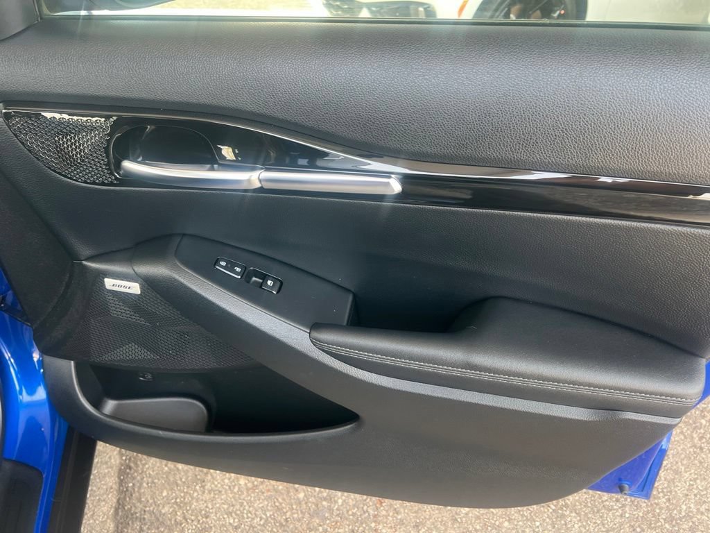 Certified 2023 Kia Seltos SX w/ SX Sunroof Package AWD/4WD image 23