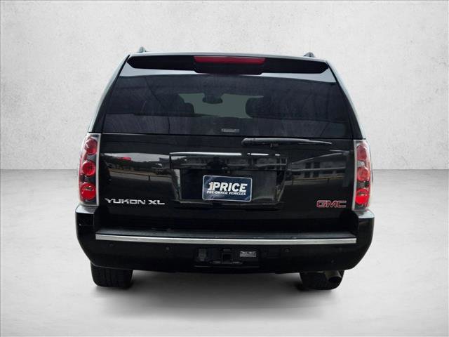 Used 2013 GMC Yukon XL Denali image 5