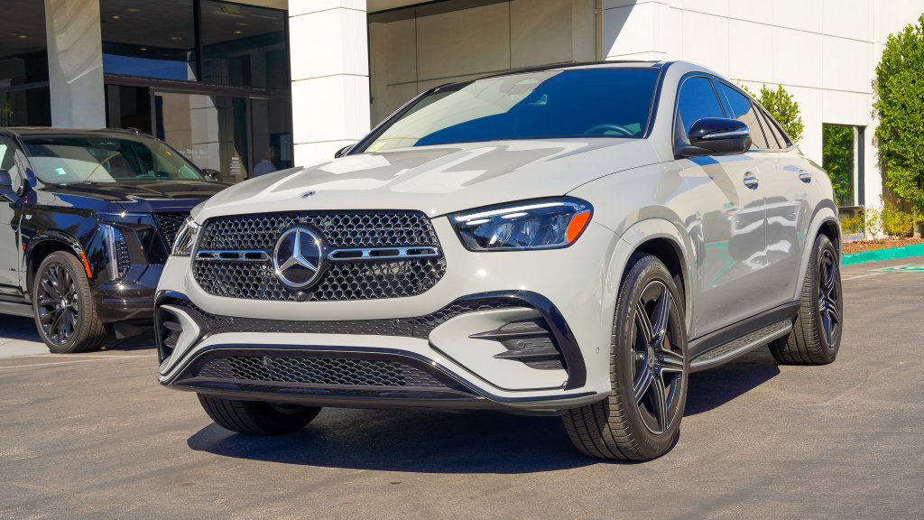 Used 2026 Mercedes-Benz GLE 450 4MATIC Coupe image 2