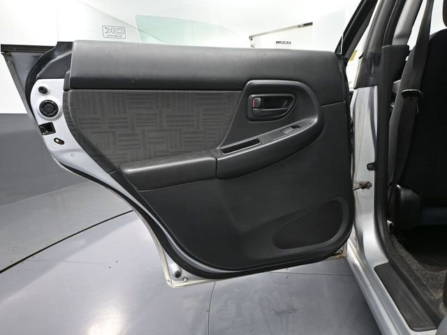 Used 2004 Subaru Impreza RS image 29