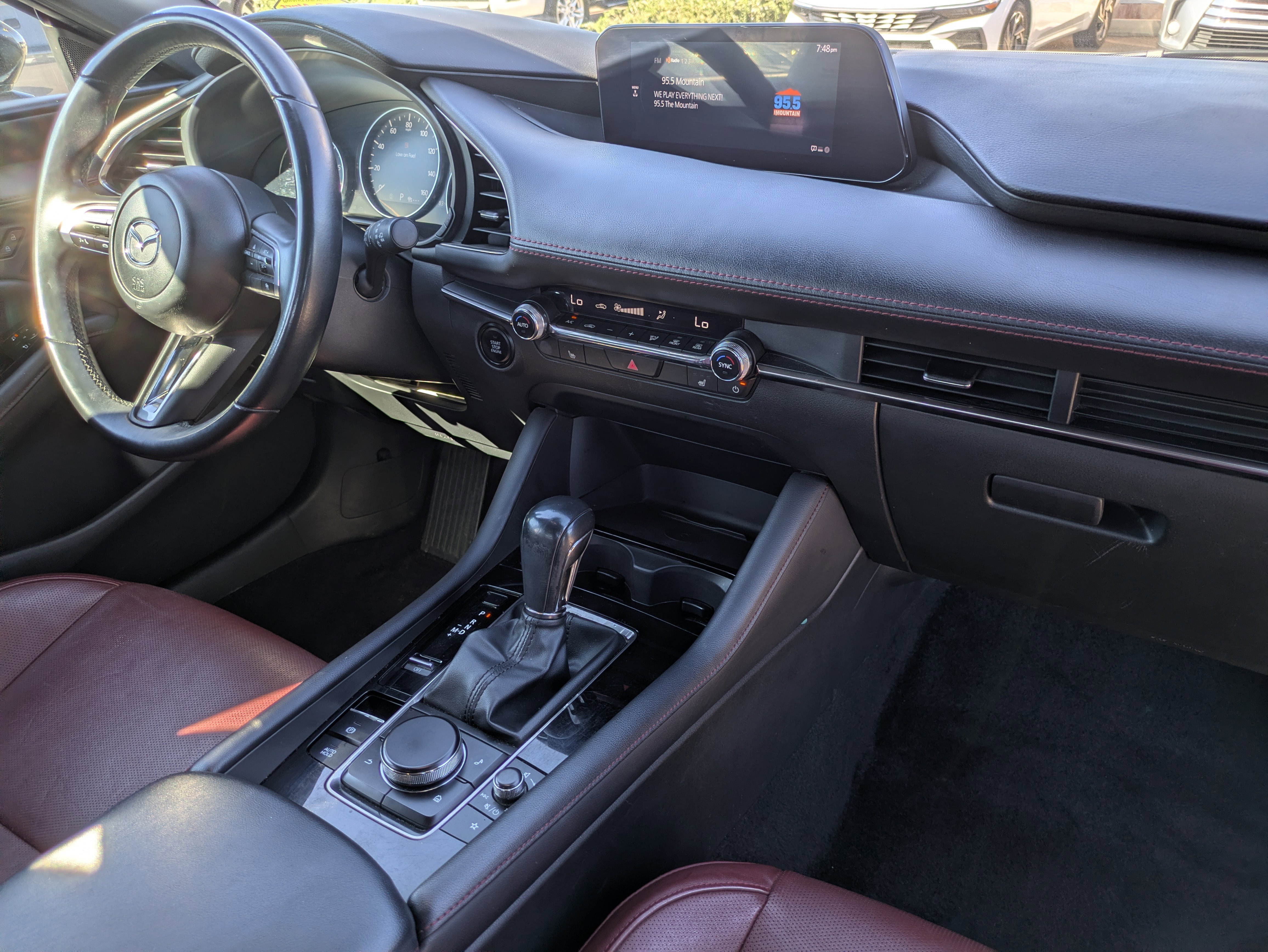 Used 2024 MAZDA MAZDA3 s image 12