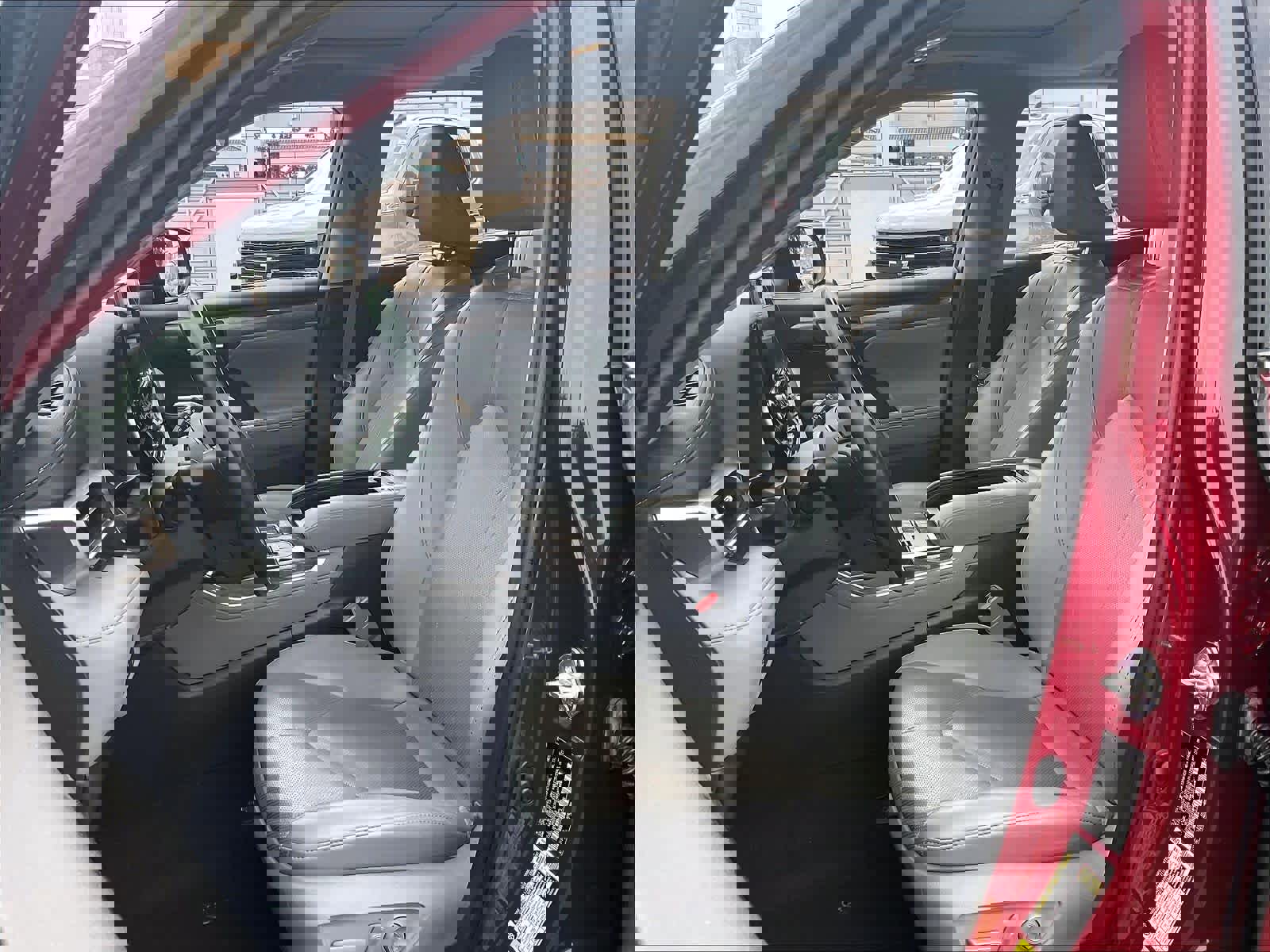 Used 2021 Toyota Highlander Limited image 26