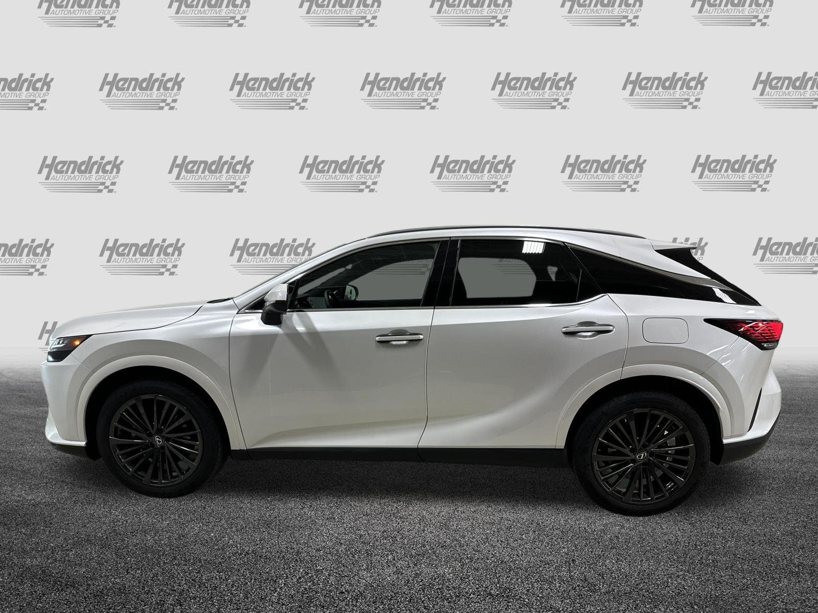 Certified 2025 Lexus RX 350h AWD/4WD image 7