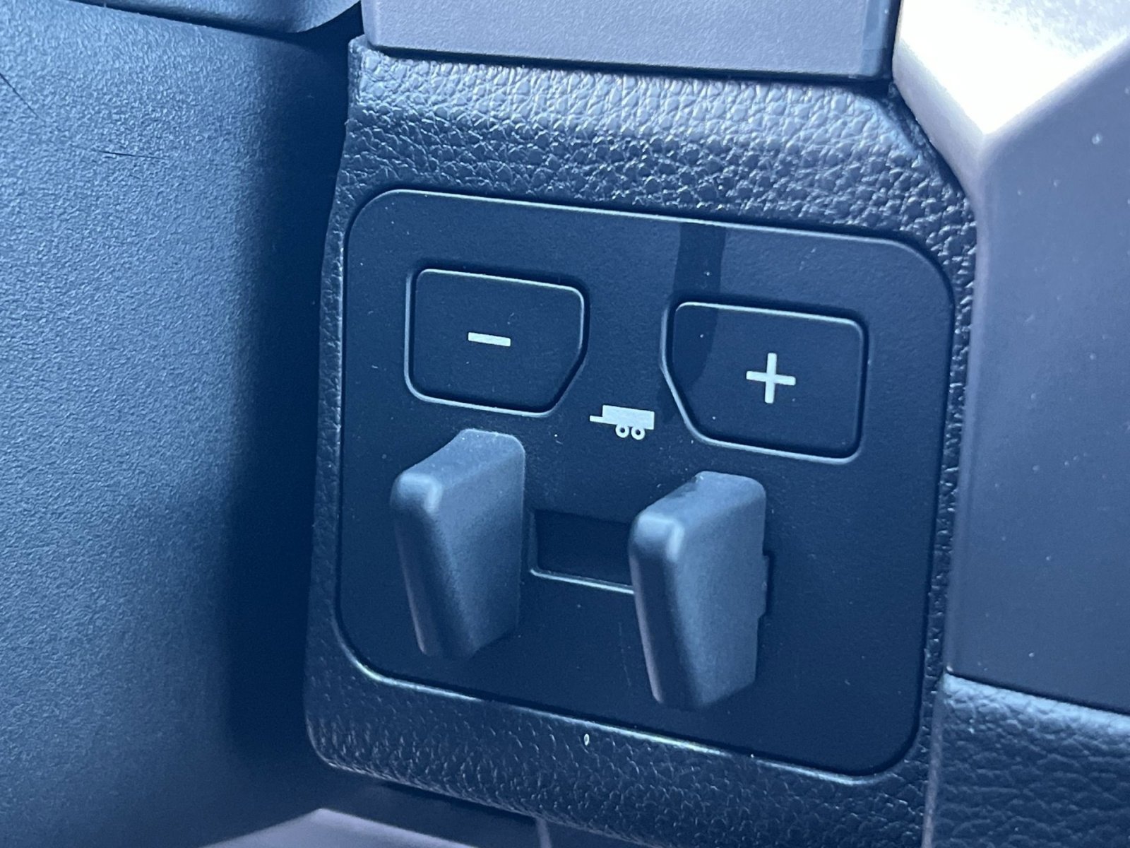 New 2024 Toyota Tacoma TRD Sport image 25