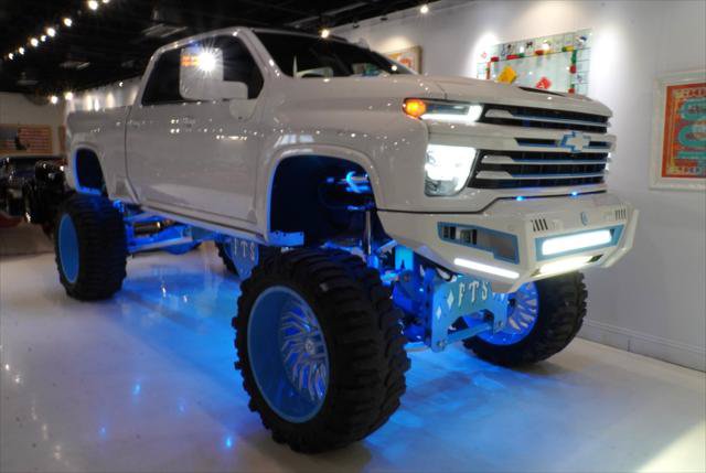 Used 2021 Chevrolet Silverado 2500 High Country AWD/4WD image 1