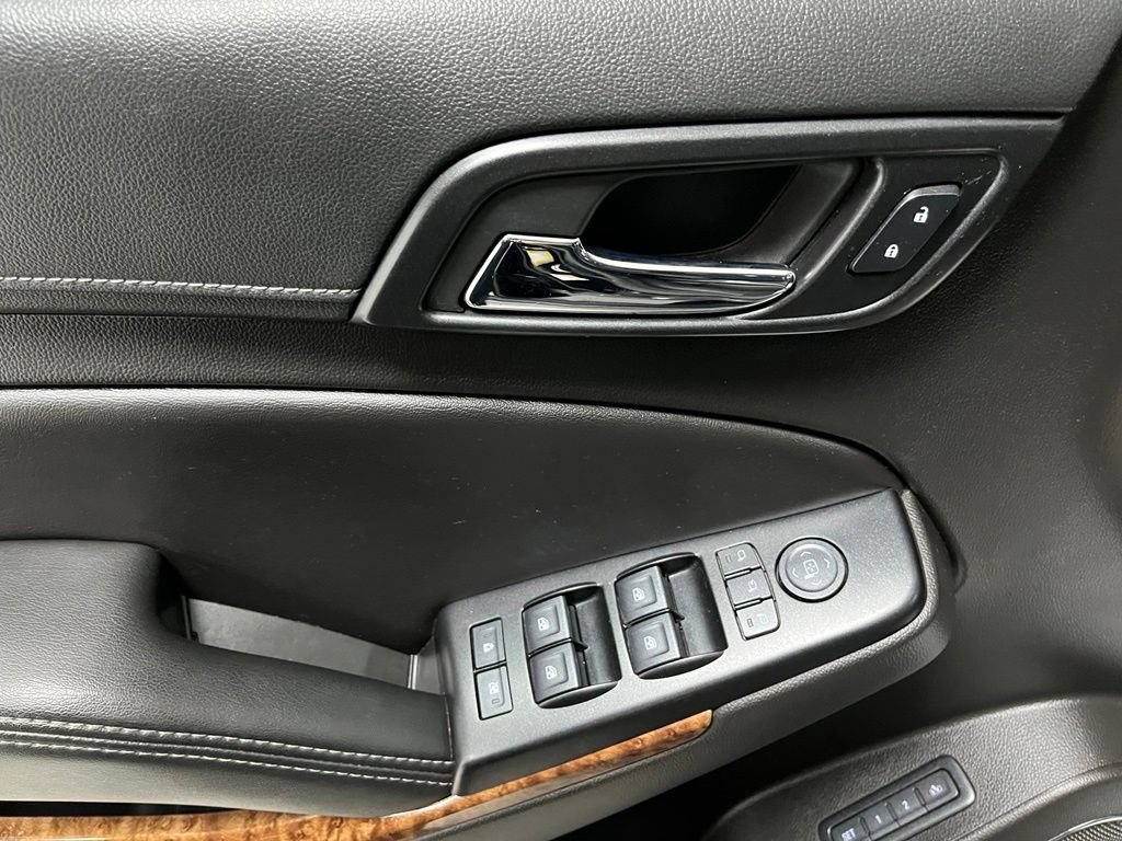Used 2018 Chevrolet Tahoe Premier w/ RST Edition AWD/4WD image 25