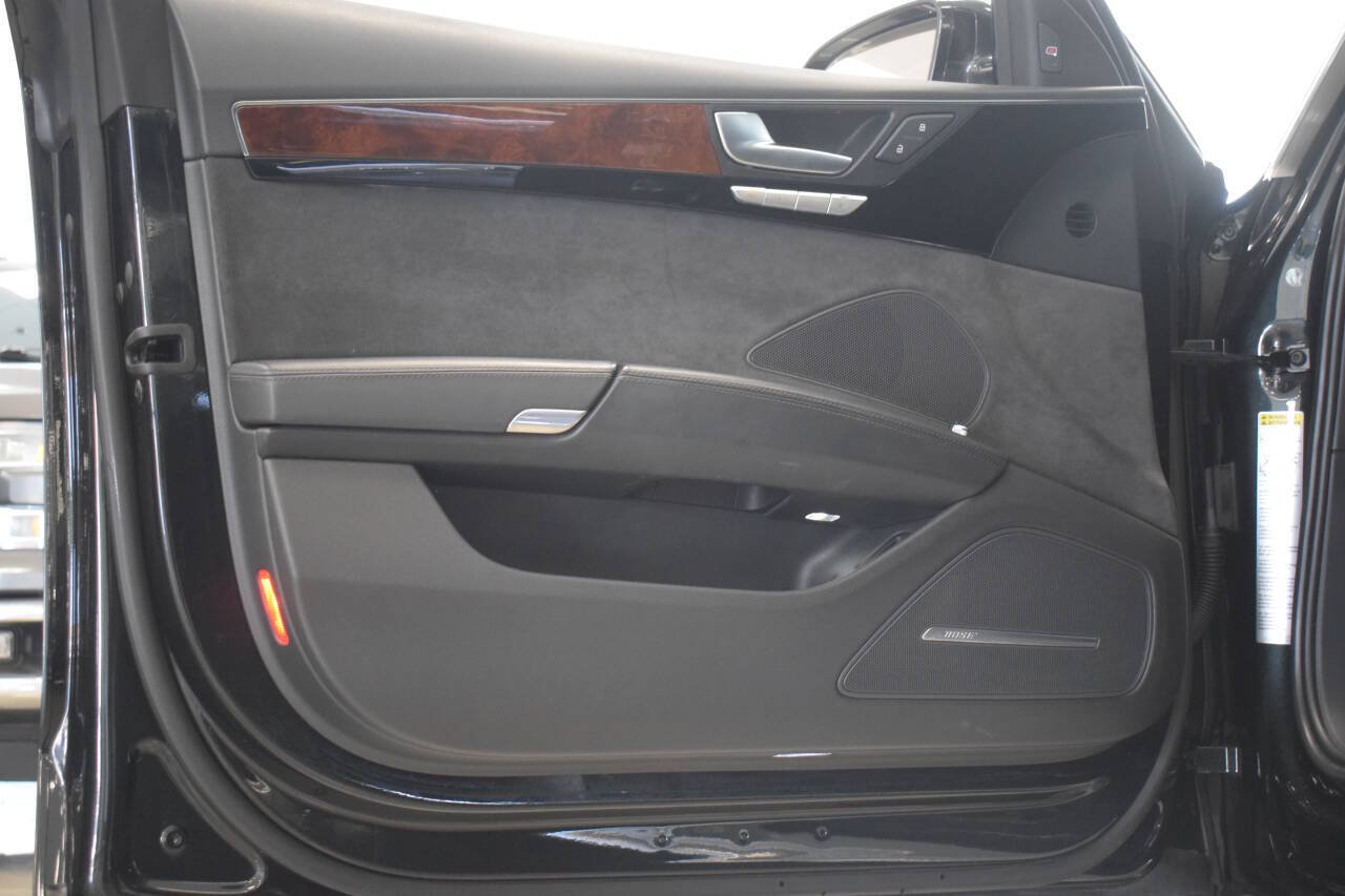 Used 2013 Audi A8 L 3.0T AWD/4WD image 31