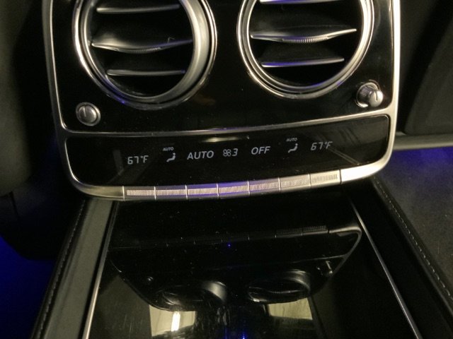 Used 2015 Mercedes-Benz S 63 AMG 4MATIC Sedan image 22