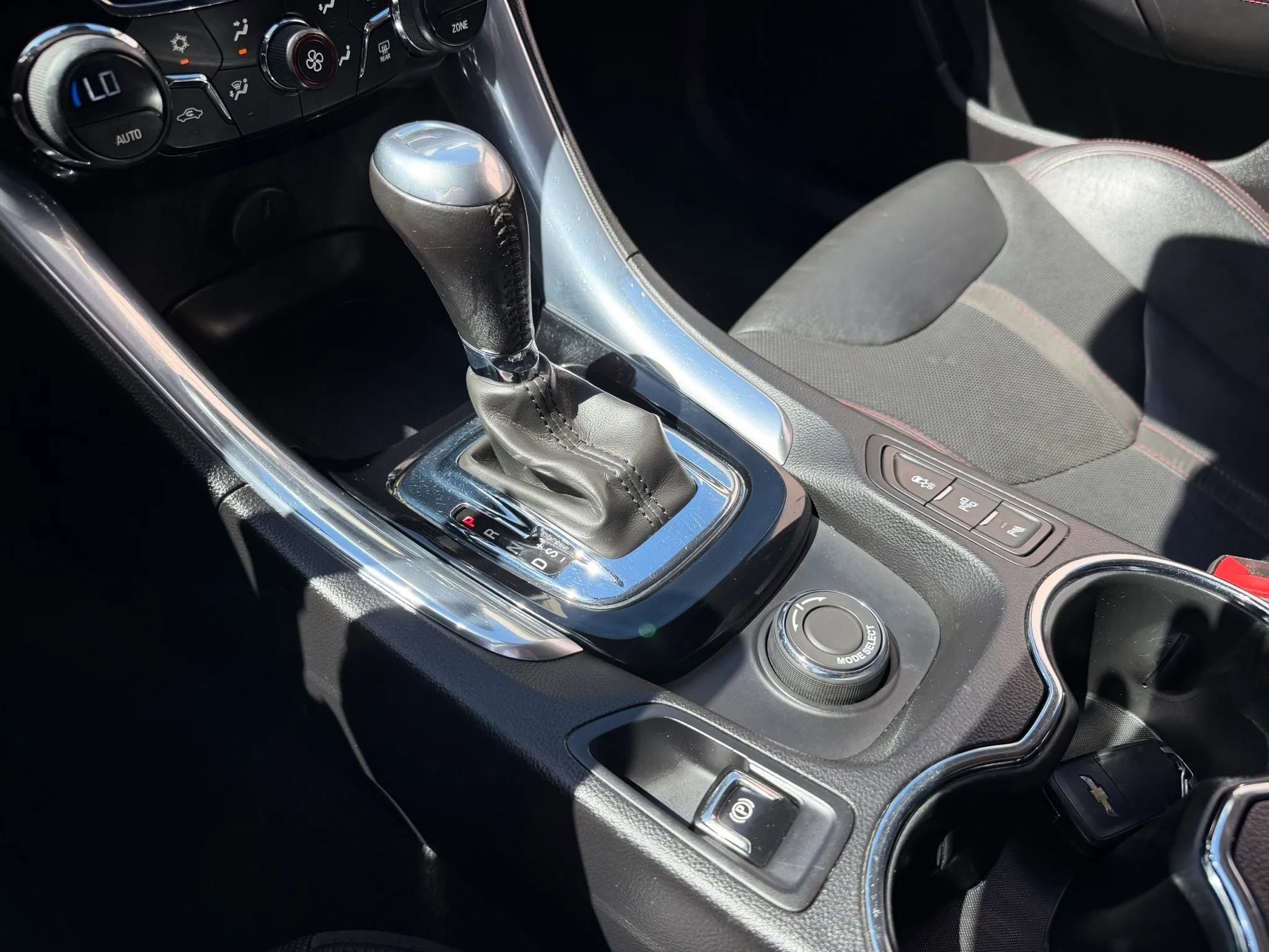 Used 2015 Chevrolet SS image 21