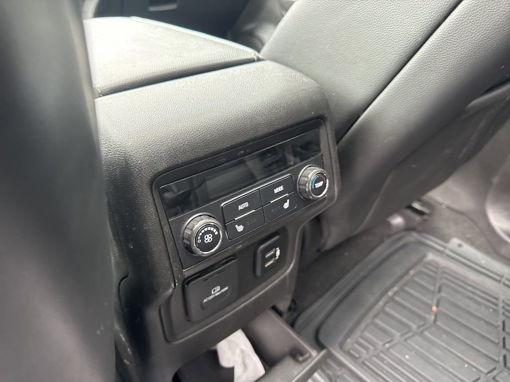 Used 2018 GMC Acadia SLT image 12