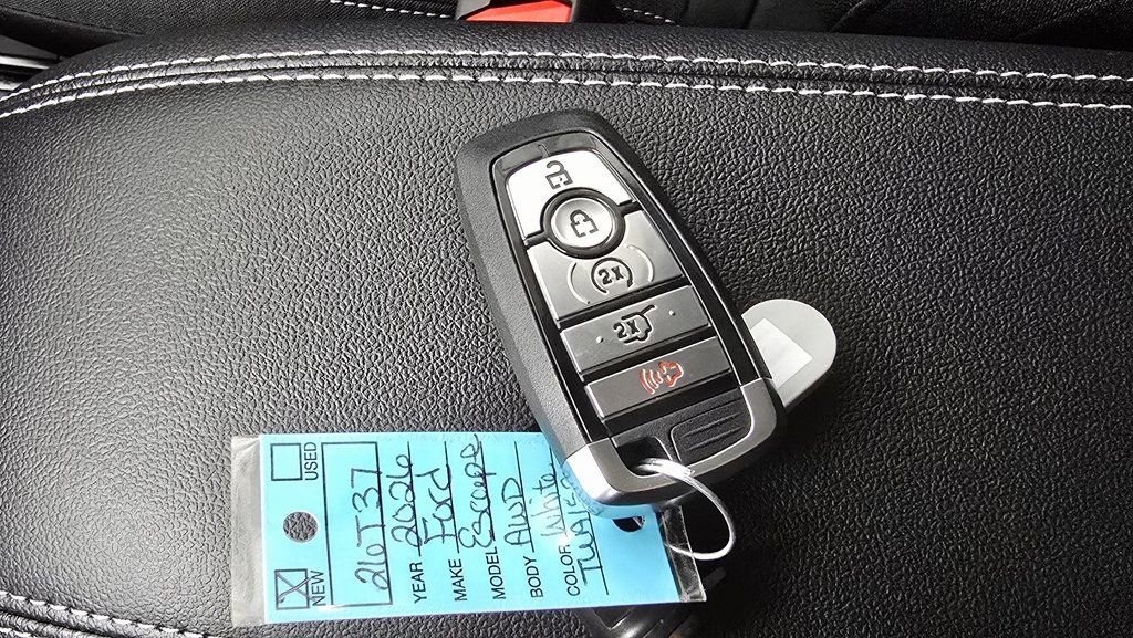 New 2026 Ford Escape Active w/ Cold Weather Package AWD/4WD image 24
