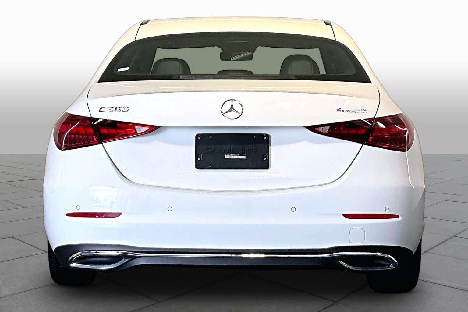 Used 2022 Mercedes-Benz C 300 4MATIC Sedan image 5