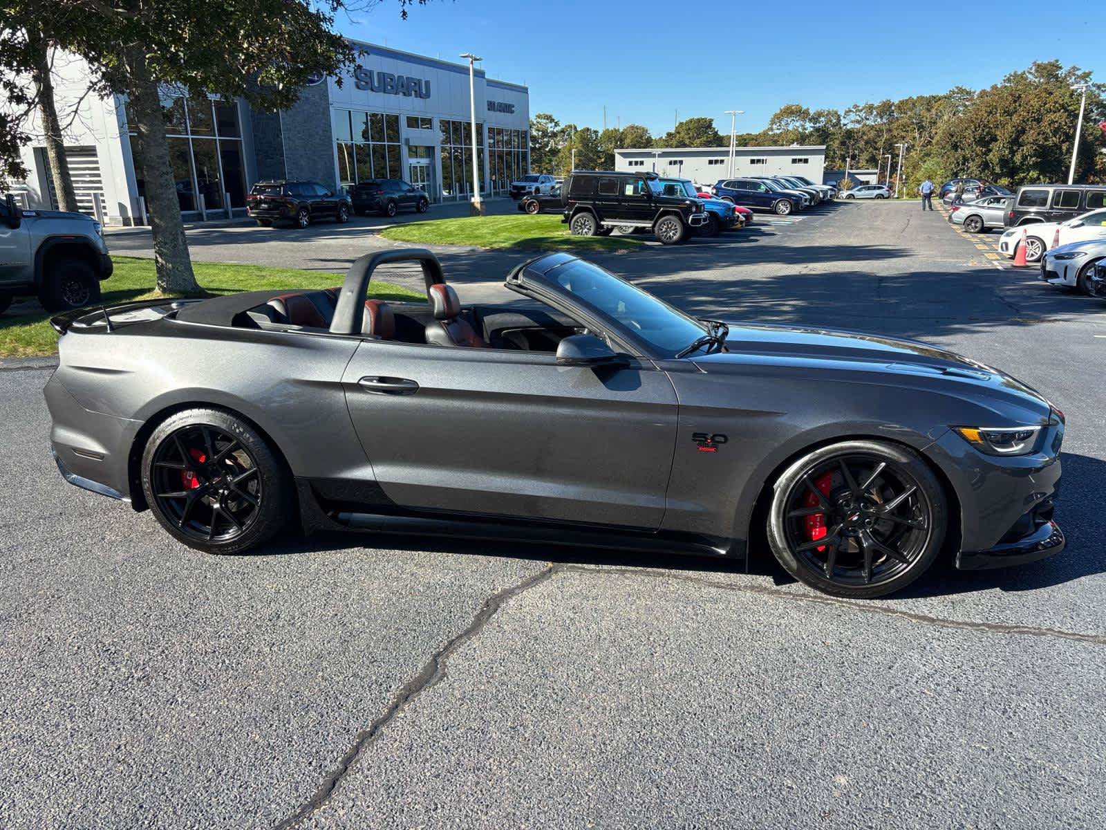 Used 2015 Ford Mustang GT Premium w/ Equipment Group 401A RWD image 2