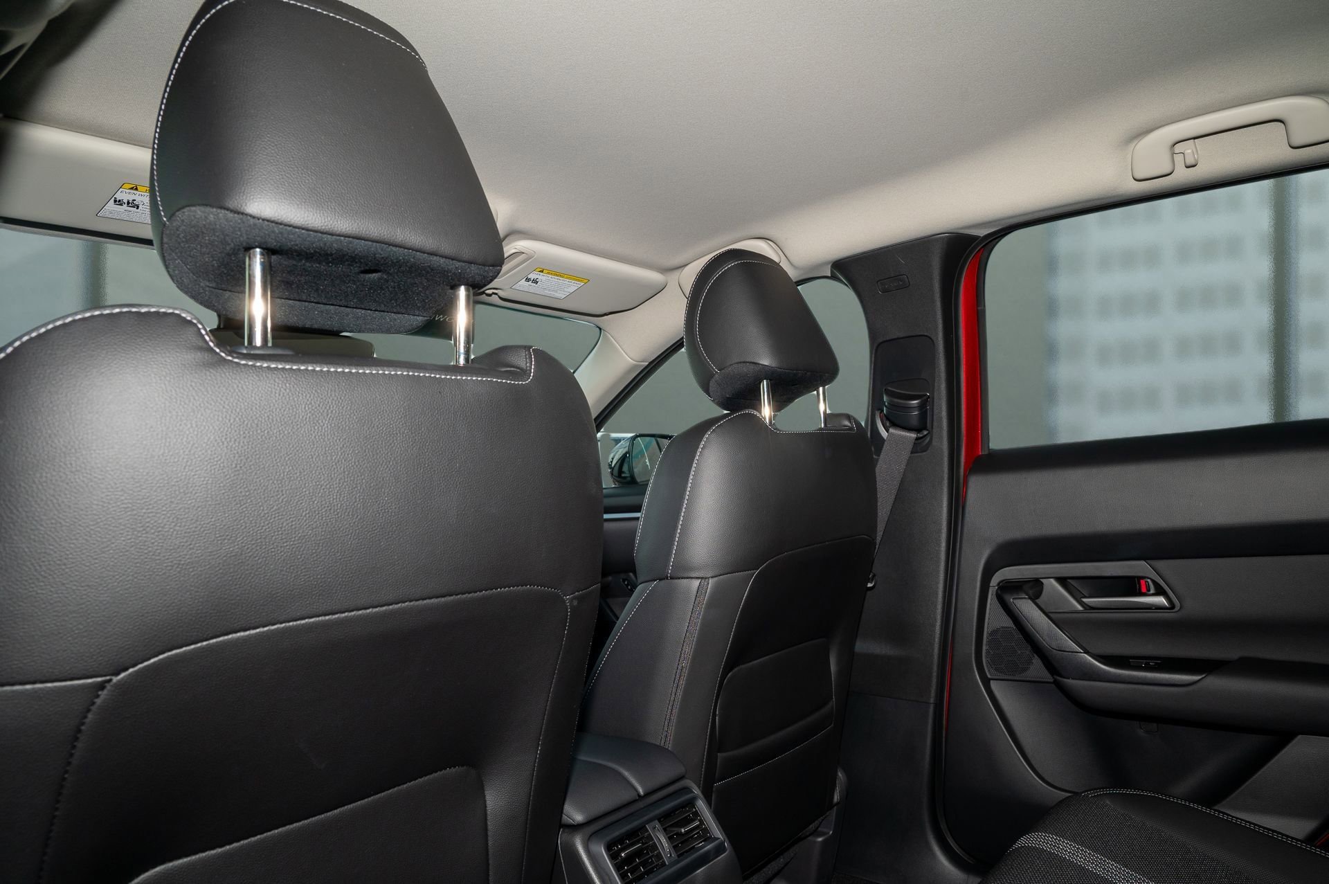 Used 2025 MAZDA CX-50 AWD 2.5 S w/ Weather Package image 19