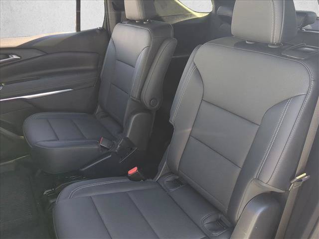 Used 2024 Chevrolet Traverse LT w/ LPO, Floor Liner Package FWD image 19