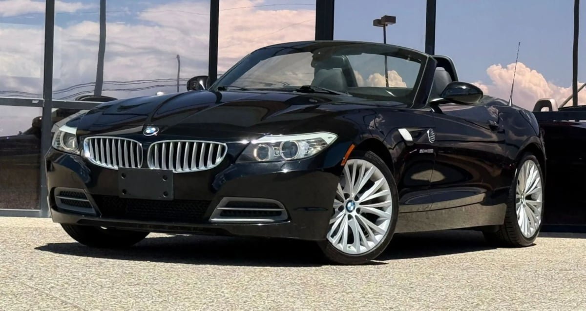 Used 2012 BMW Z4 sDrive35i image 6