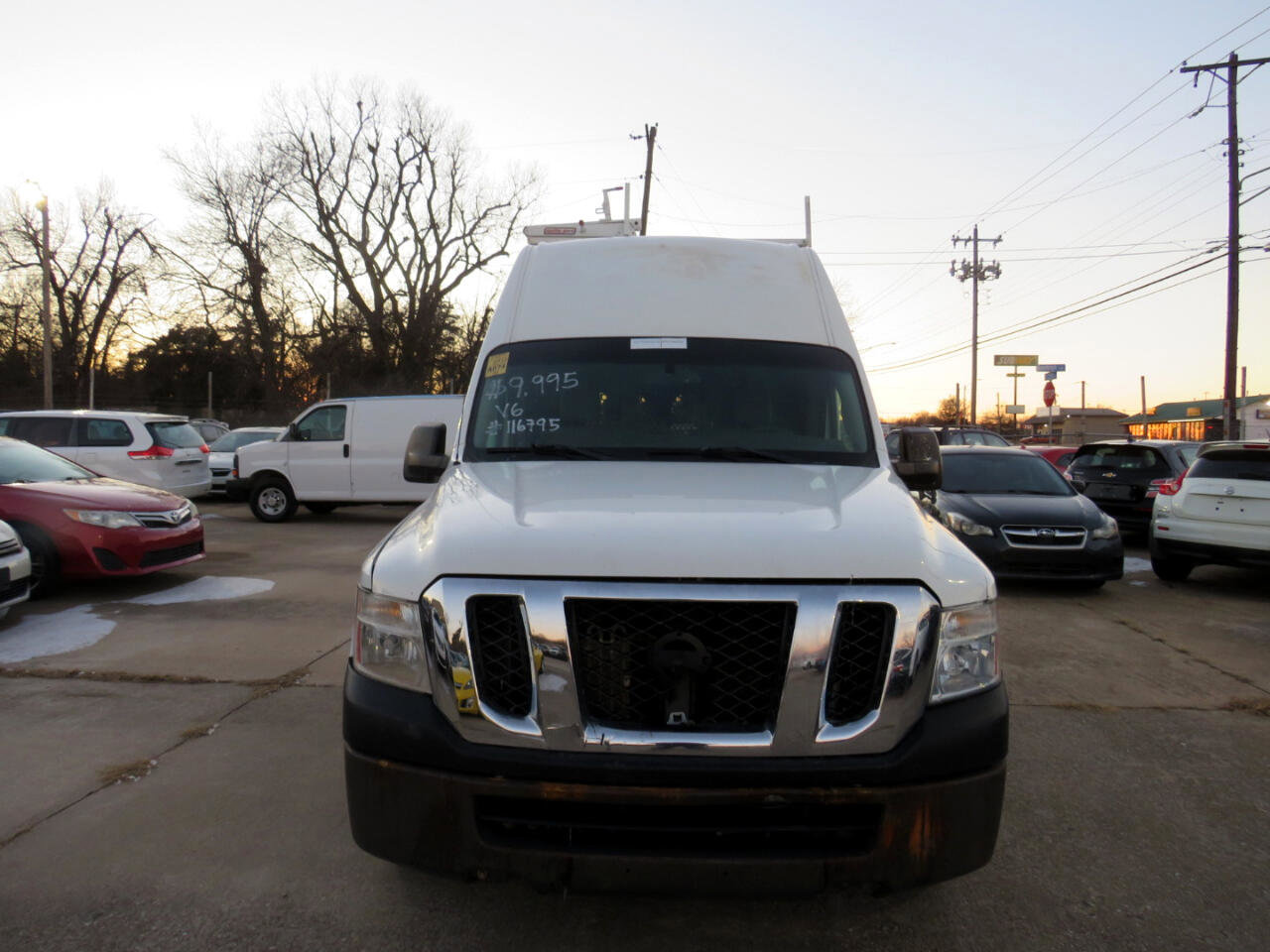 Used 2012 Nissan NV 2500 SV w/ Side Curtain Airbag Pkg image 2