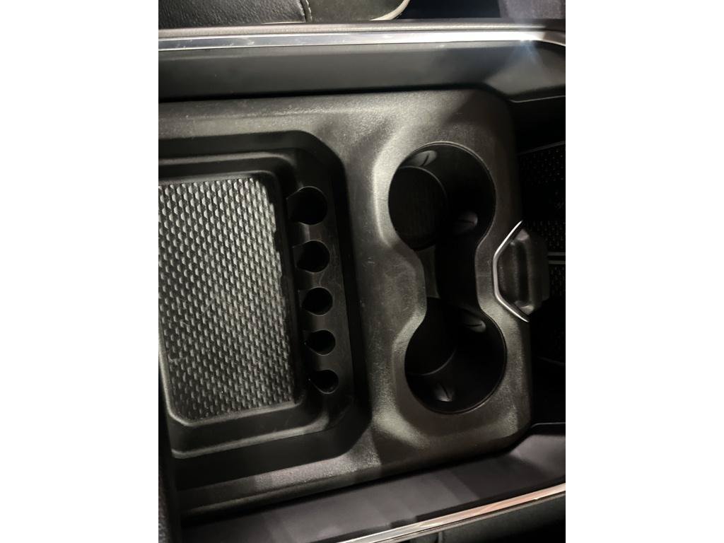 Used 2025 RAM 1500 Laramie w/ Night Edition AWD/4WD image 14