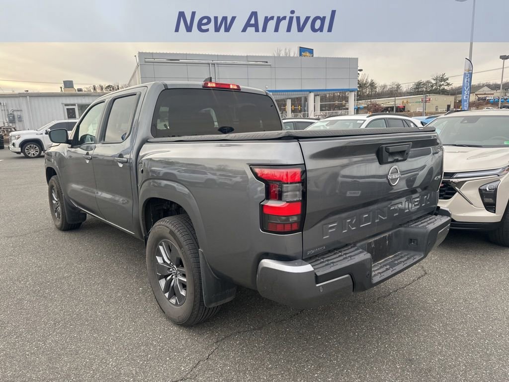 Used 2025 Nissan Frontier SV image 4