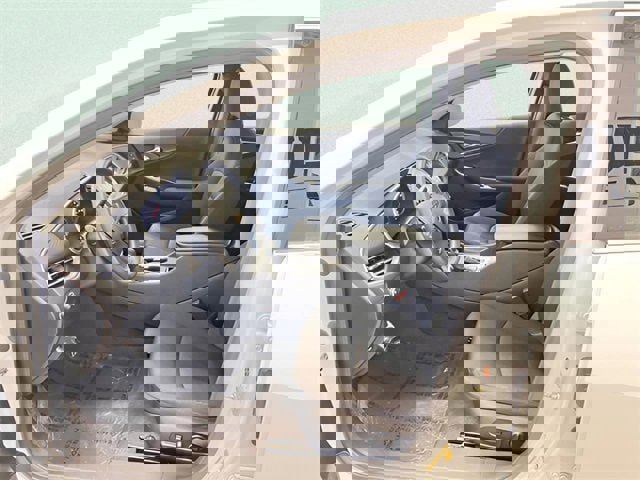 Used 2024 Chevrolet Malibu LT image 14