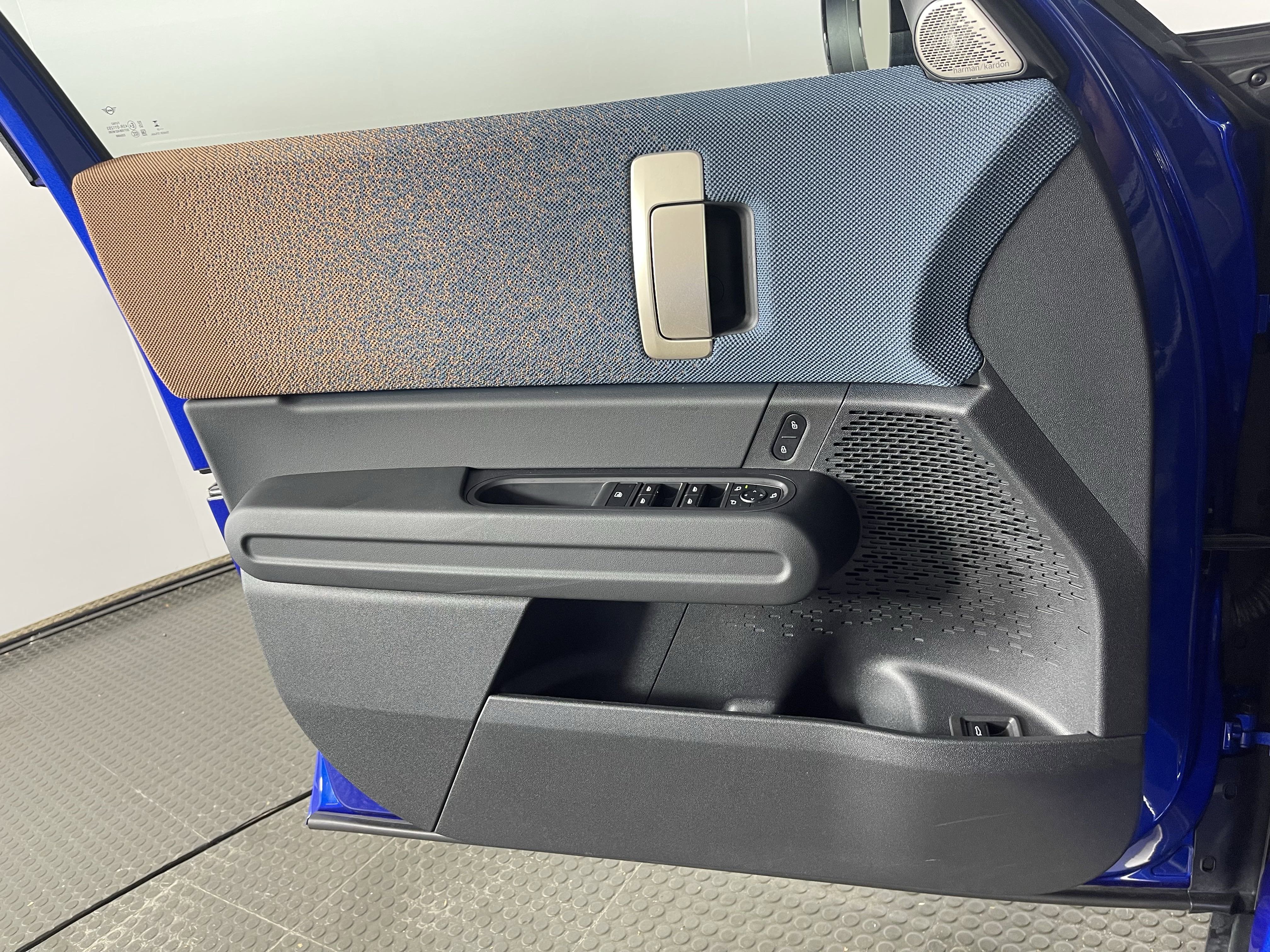 Used 2025 MINI Cooper Countryman S w/ Comfort Package Max image 23