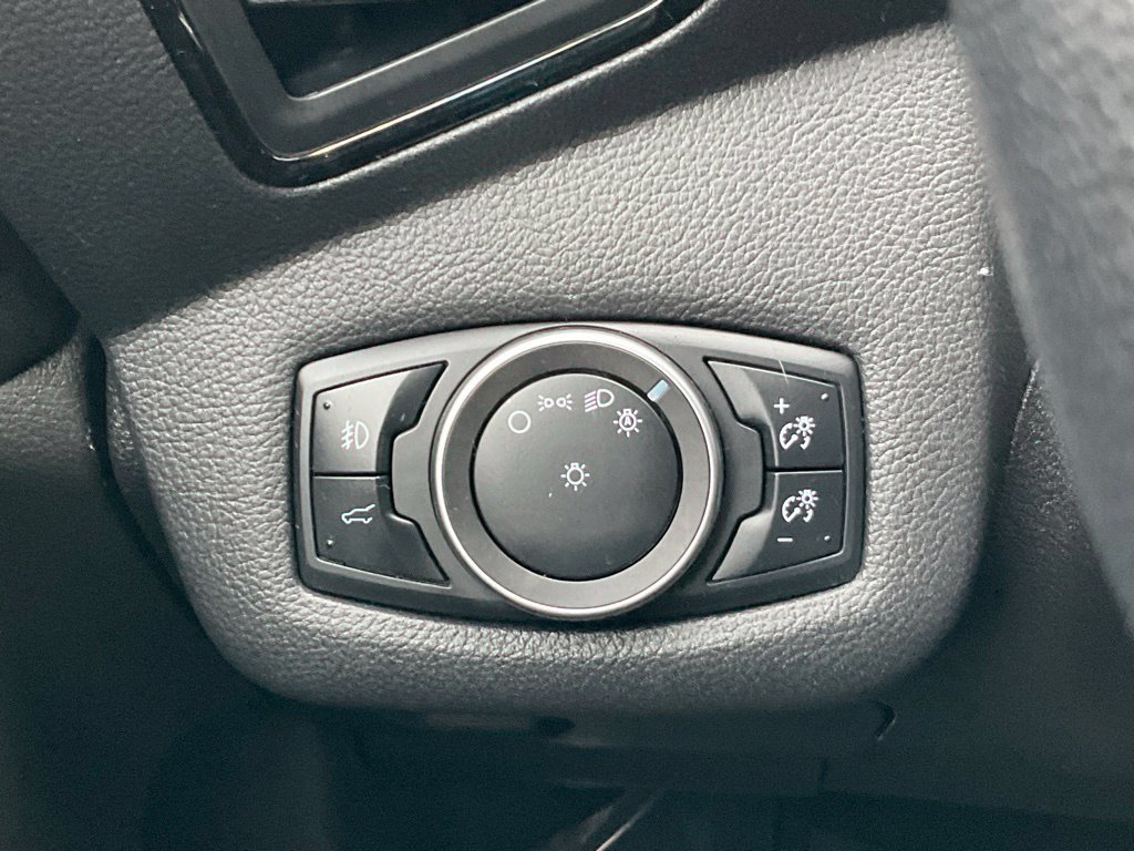Used 2017 Ford Escape Titanium FWD image 25
