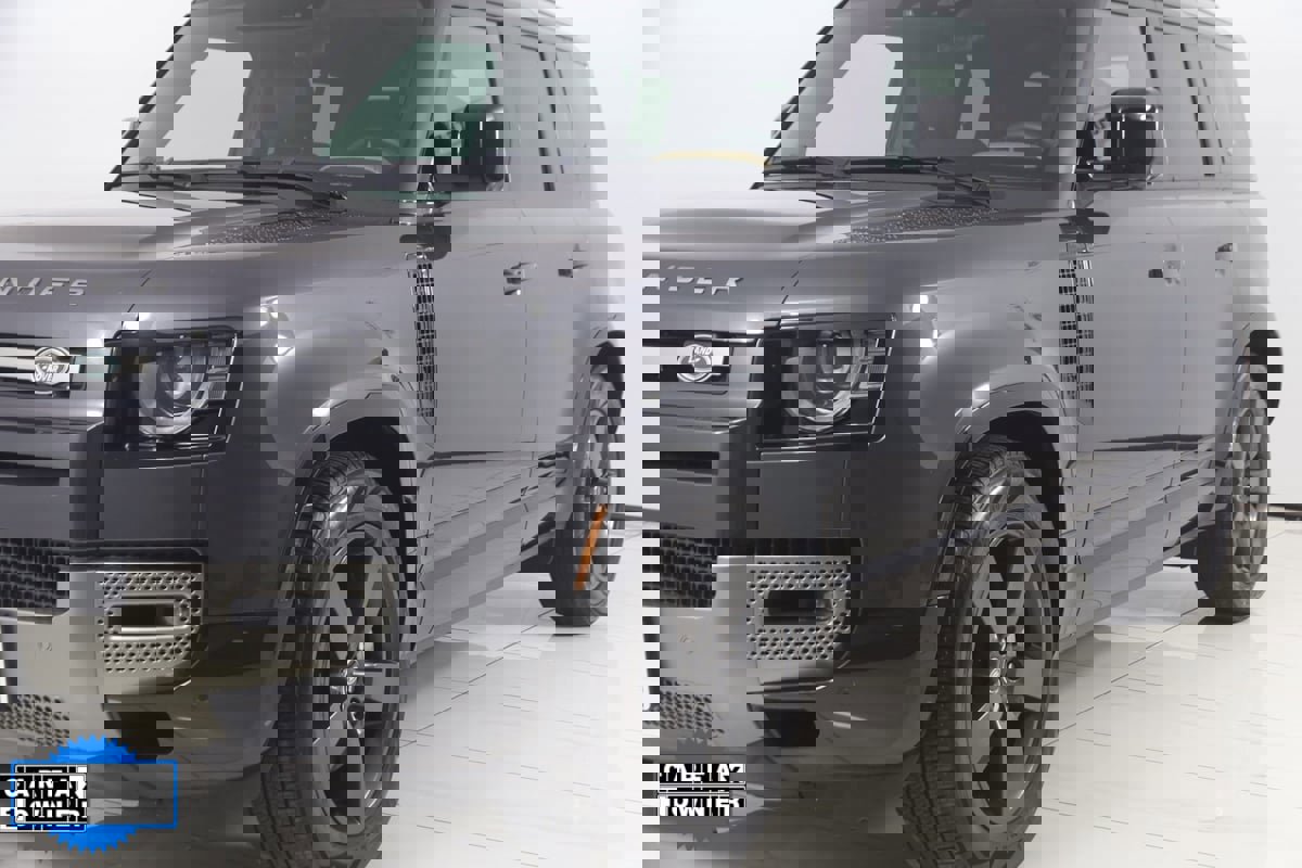 Used 2024 Land Rover Defender 110 X-Dynamic SE image 54