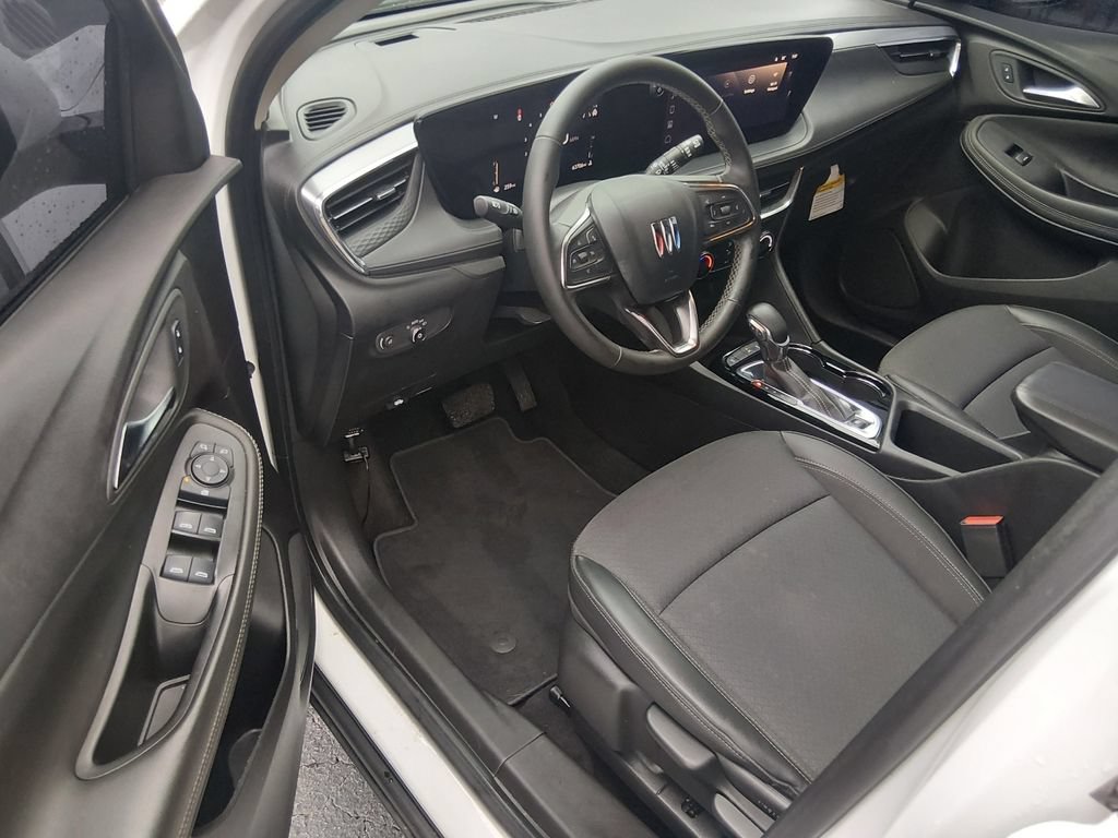 Used 2024 Buick Encore GX Preferred FWD image 10