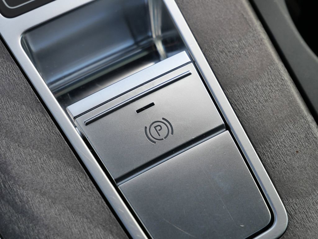 Used 2024 Audi A6 Premium Plus image 43