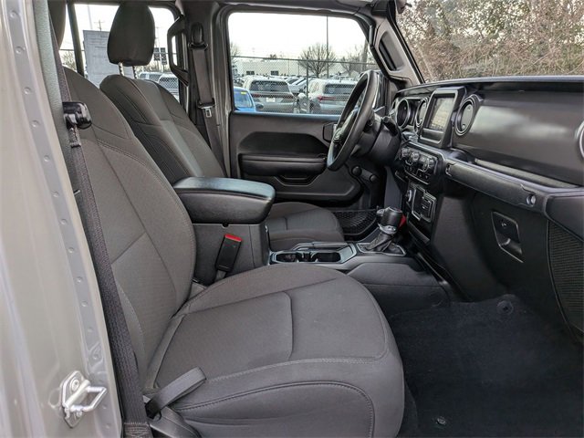 Used 2023 Jeep Gladiator Sport image 29