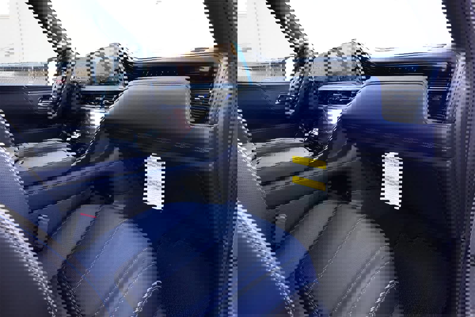 New 2026 INFINITI QX80 4WD image 23