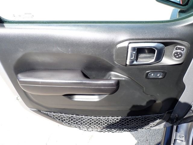 Used 2020 Jeep Gladiator Sport w/ Quick Order Package 24S image 21