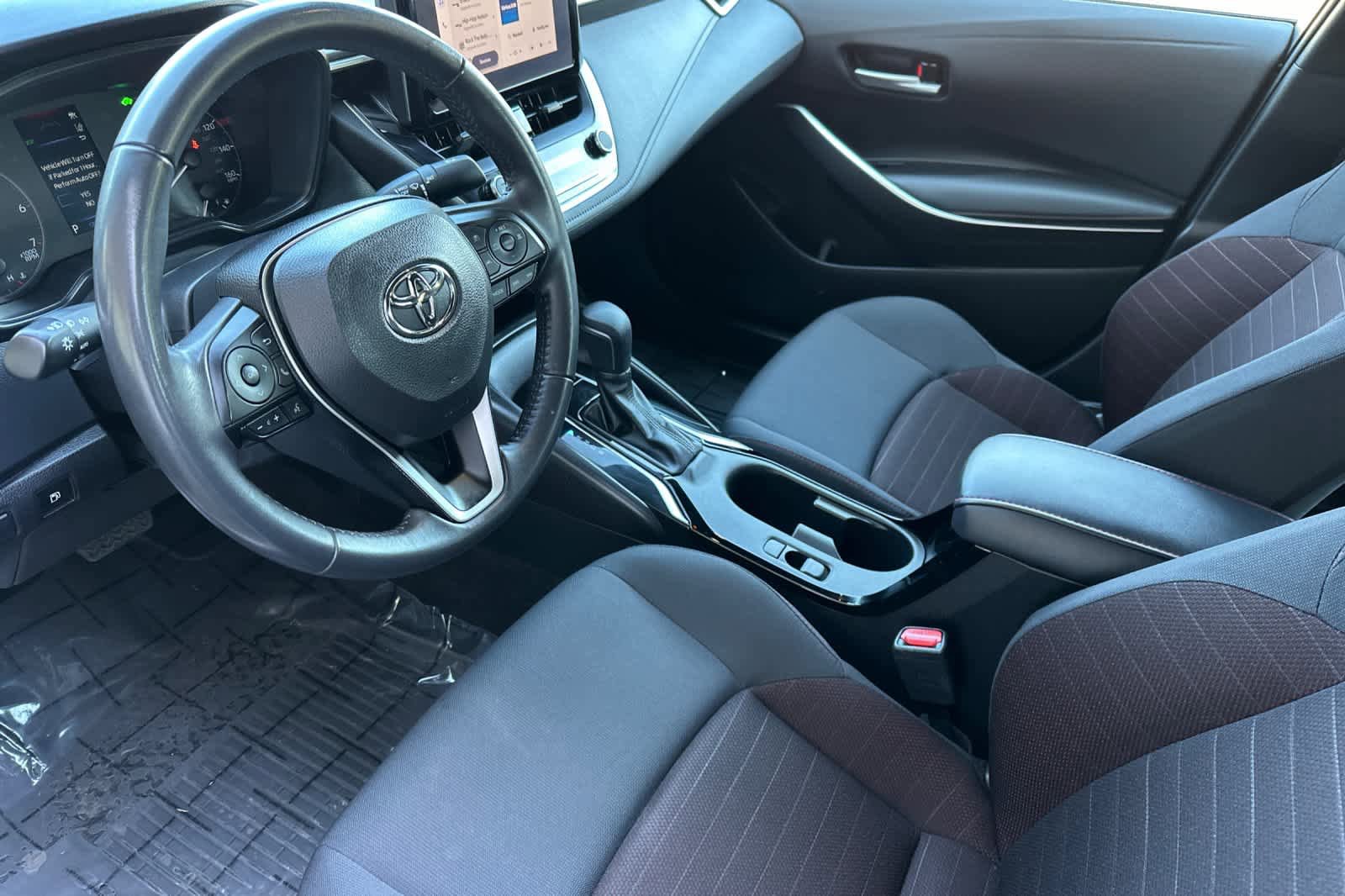 Used 2024 Toyota Corolla SE AWD/4WD image 11