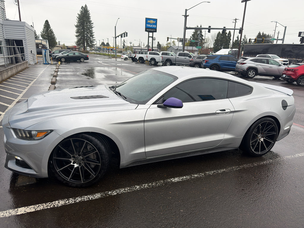 Used 2015 Ford Mustang GT Premium w/ Equipment Group 401A image 2