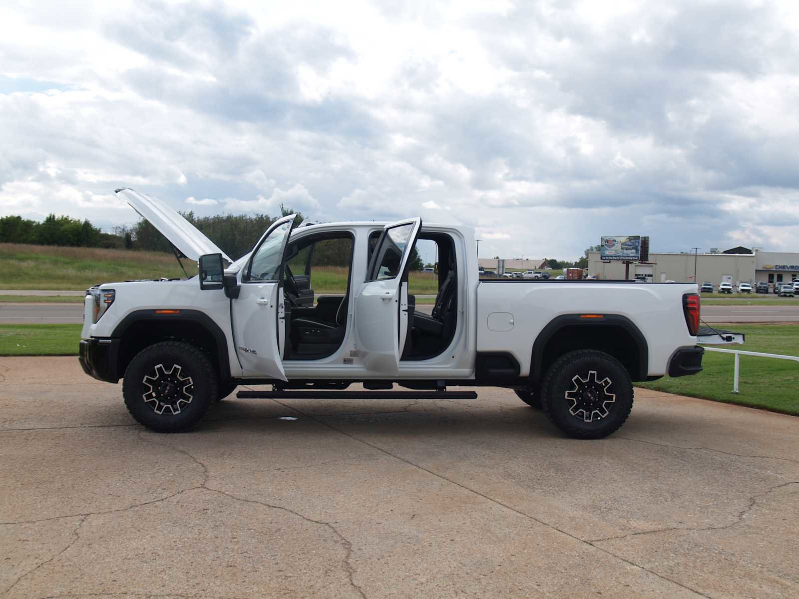 New 2026 GMC Sierra 2500 AT4X image 35