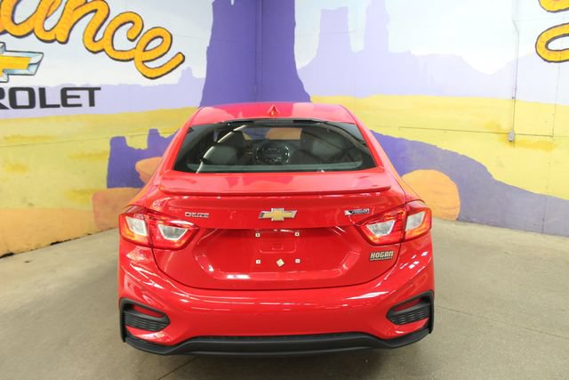 Used 2016 Chevrolet Cruze Premier w/ Premier True North Edition FWD image 4