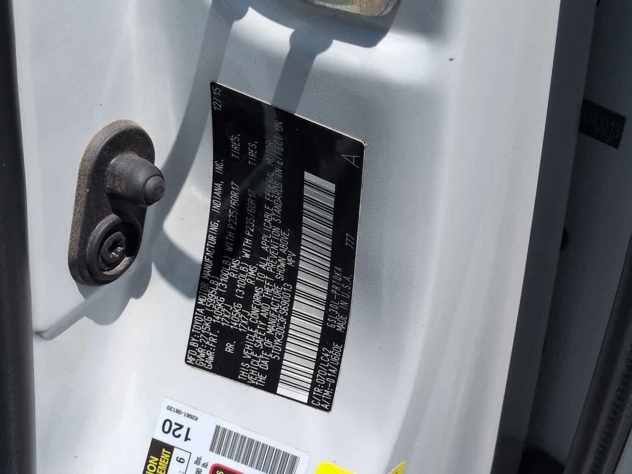 Used 2015 Toyota Sienna XLE FWD image 34