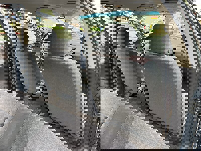 Used 2000 Dodge Intrepid image 34