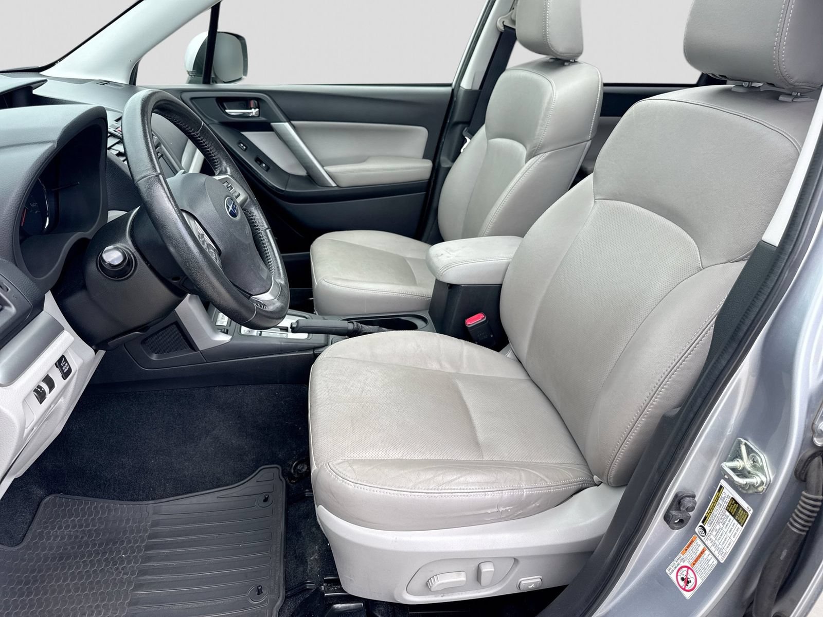 Used 2014 Subaru Forester 2.5i Touring AWD/4WD image 17