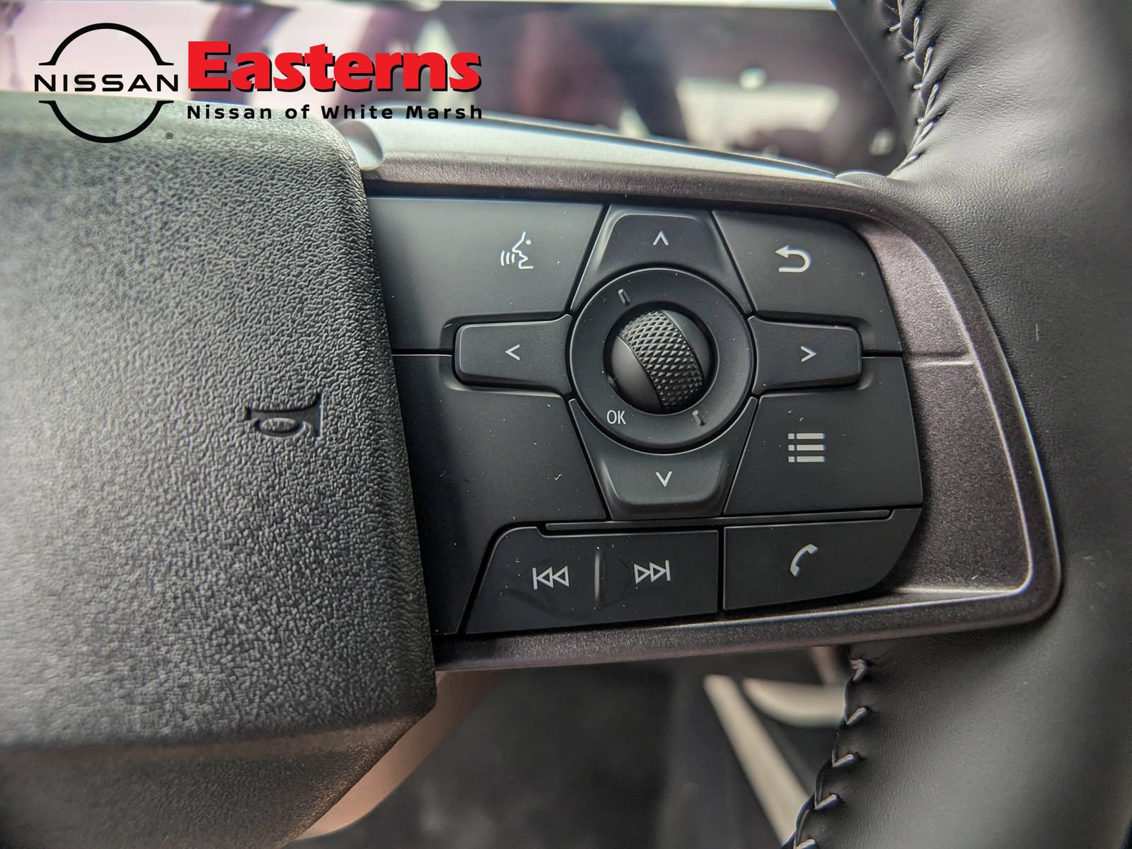 New 2026 Nissan Sentra SL w/ Floor Mat Package FWD image 18