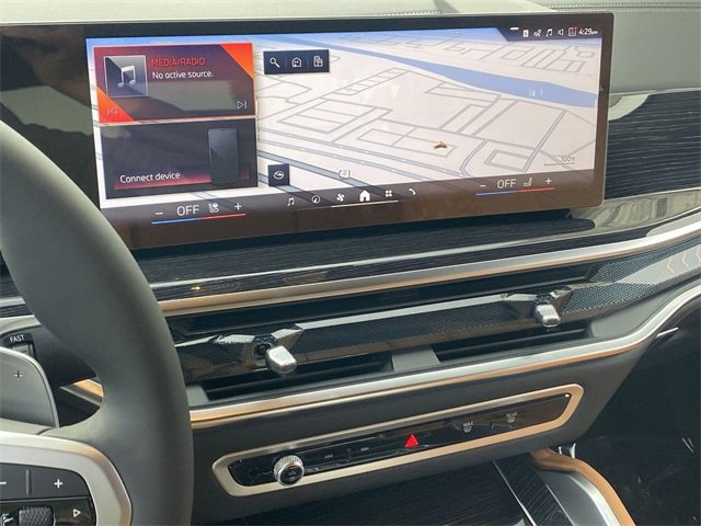 New 2026 BMW X6 xDrive40i w/ Climate Comfort Package image 21