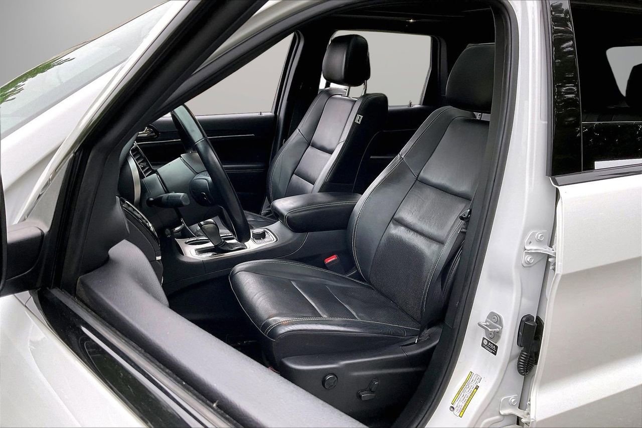 Certified 2021 Jeep Grand Cherokee Limited w/ Quick Order Package 28K 80th AWD/4WD image 23
